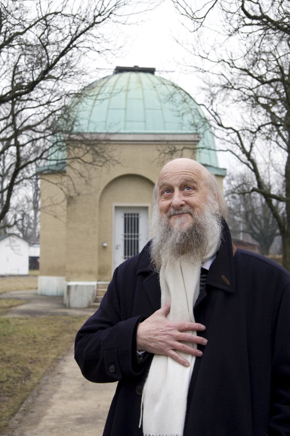 Prof Buser Professor emeritus Roland Buser – Astronomie und Philosophie